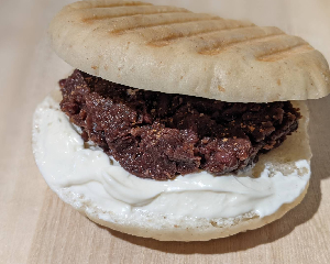 あんことクリームチーズ　450円